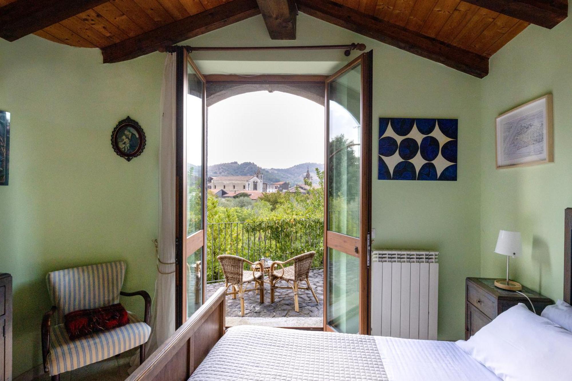 ホテル Palazzo Previtera リングアグロッサ 部屋 写真